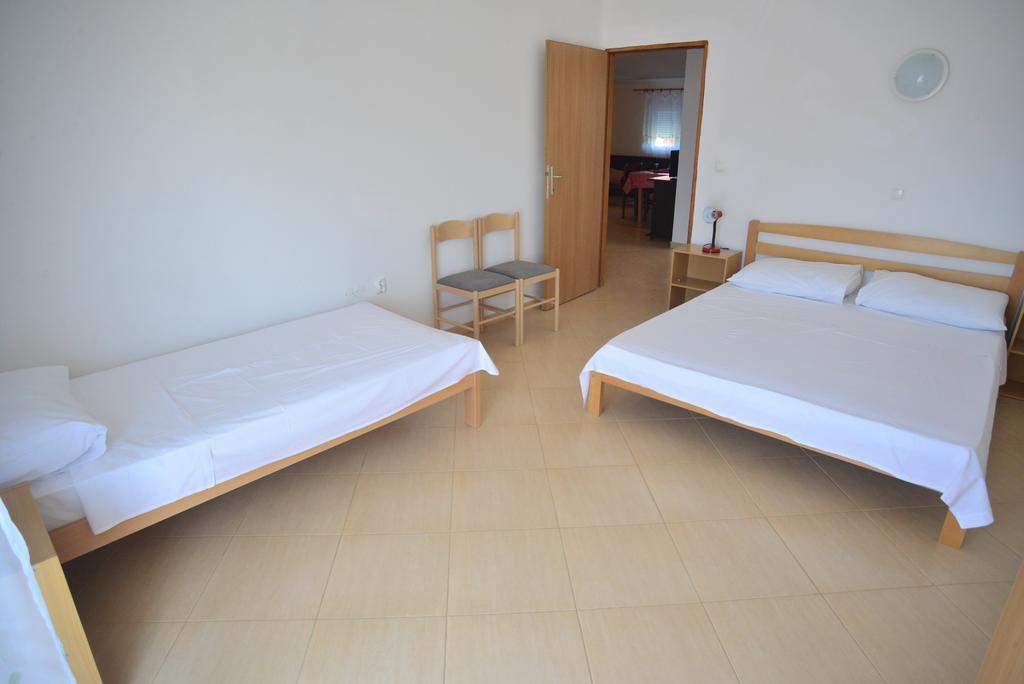 Apartments Lavanda Turanj Luaran gambar
