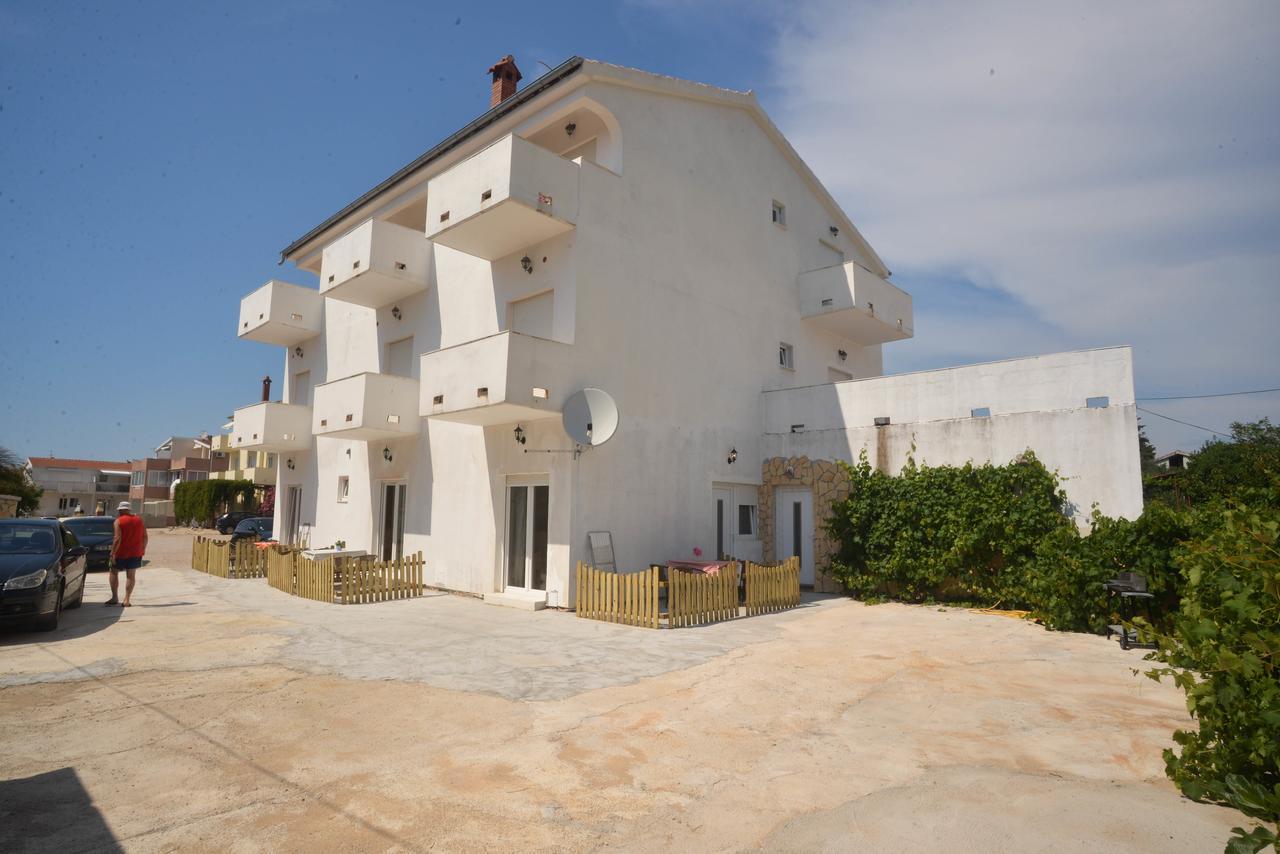 Apartments Lavanda Turanj Luaran gambar